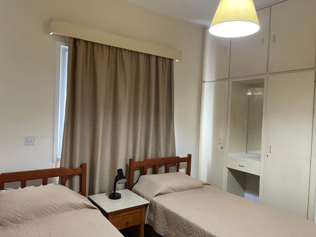 Terpsithea Apartments アヤナパ エクステリア 写真