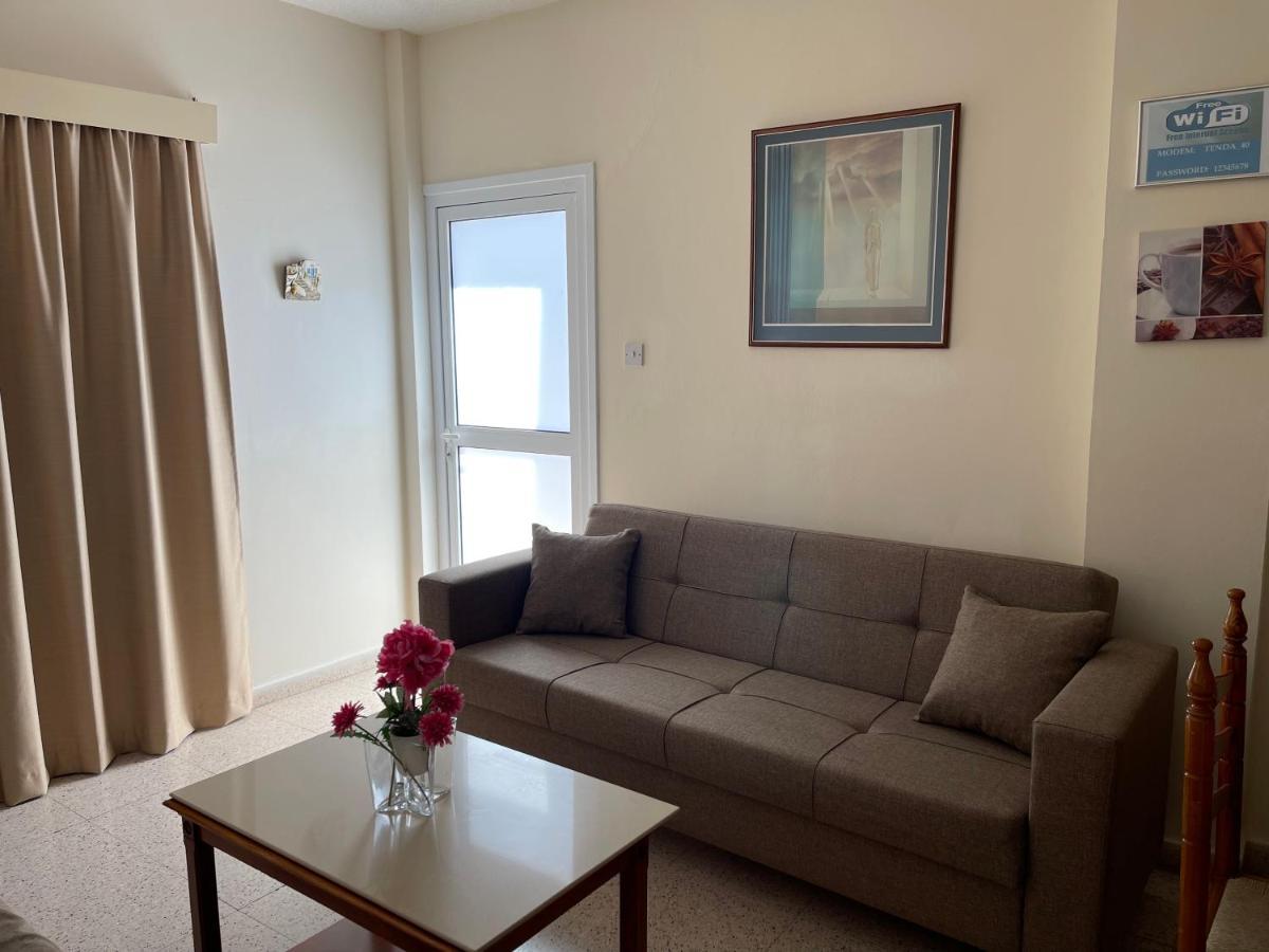 Terpsithea Apartments アヤナパ エクステリア 写真
