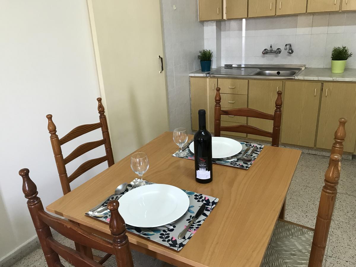 Terpsithea Apartments アヤナパ エクステリア 写真